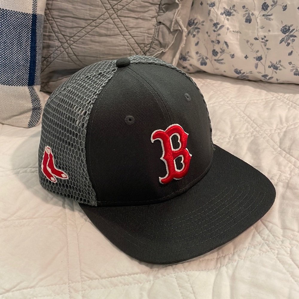 Boston Redsox New Era SnapBack hat One size Like new